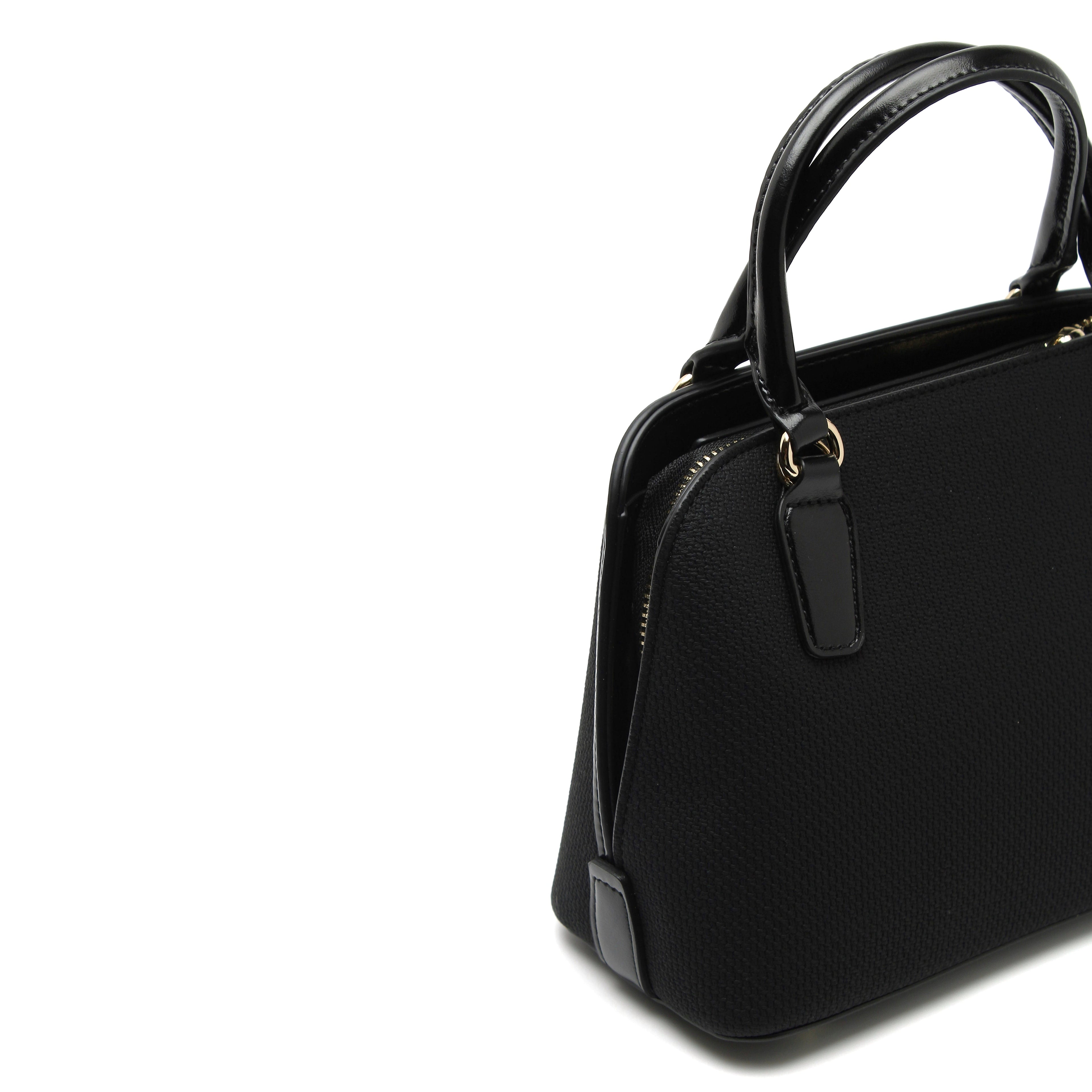 Chrisbella Sorelle Preto
