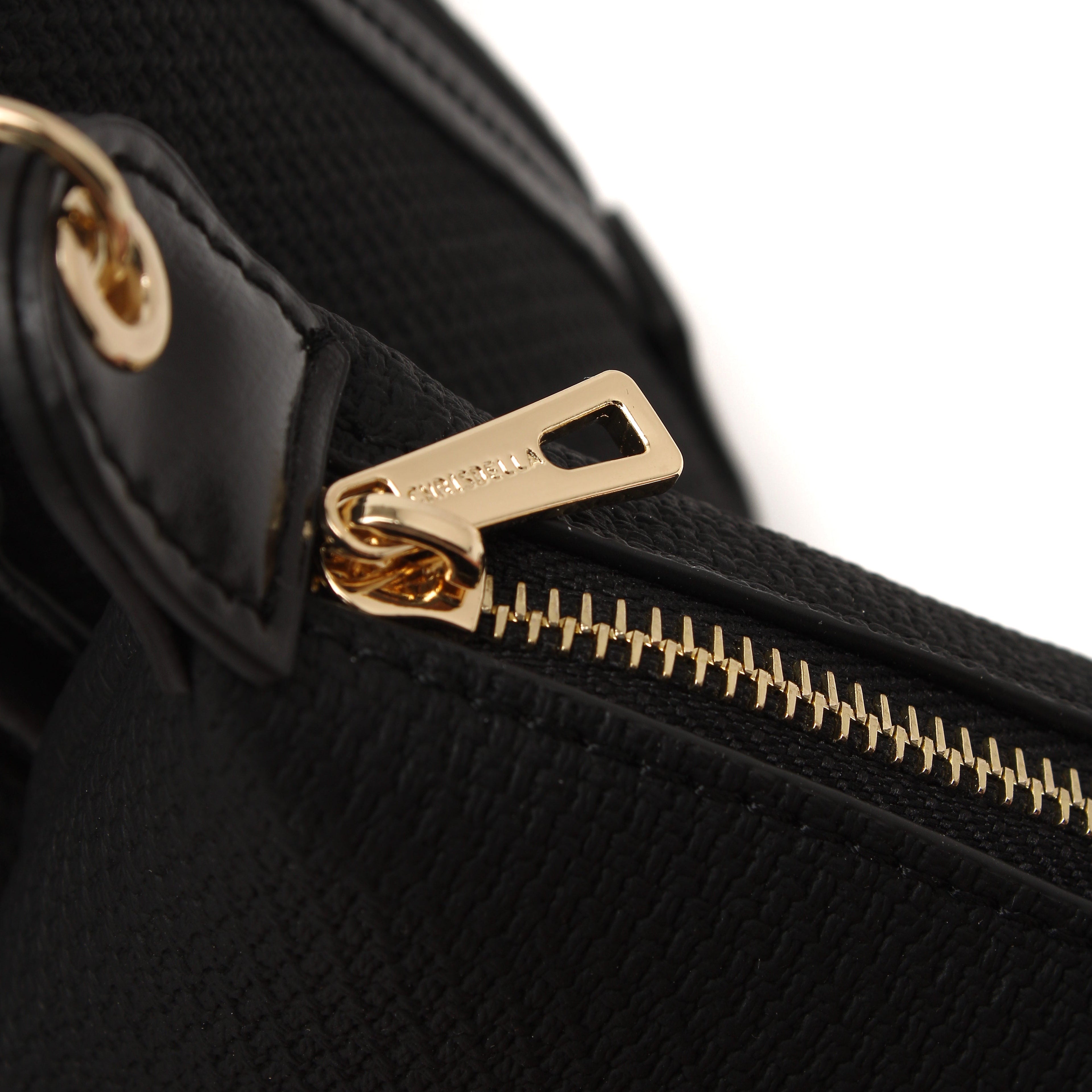 Chrisbella Sorelle Preto