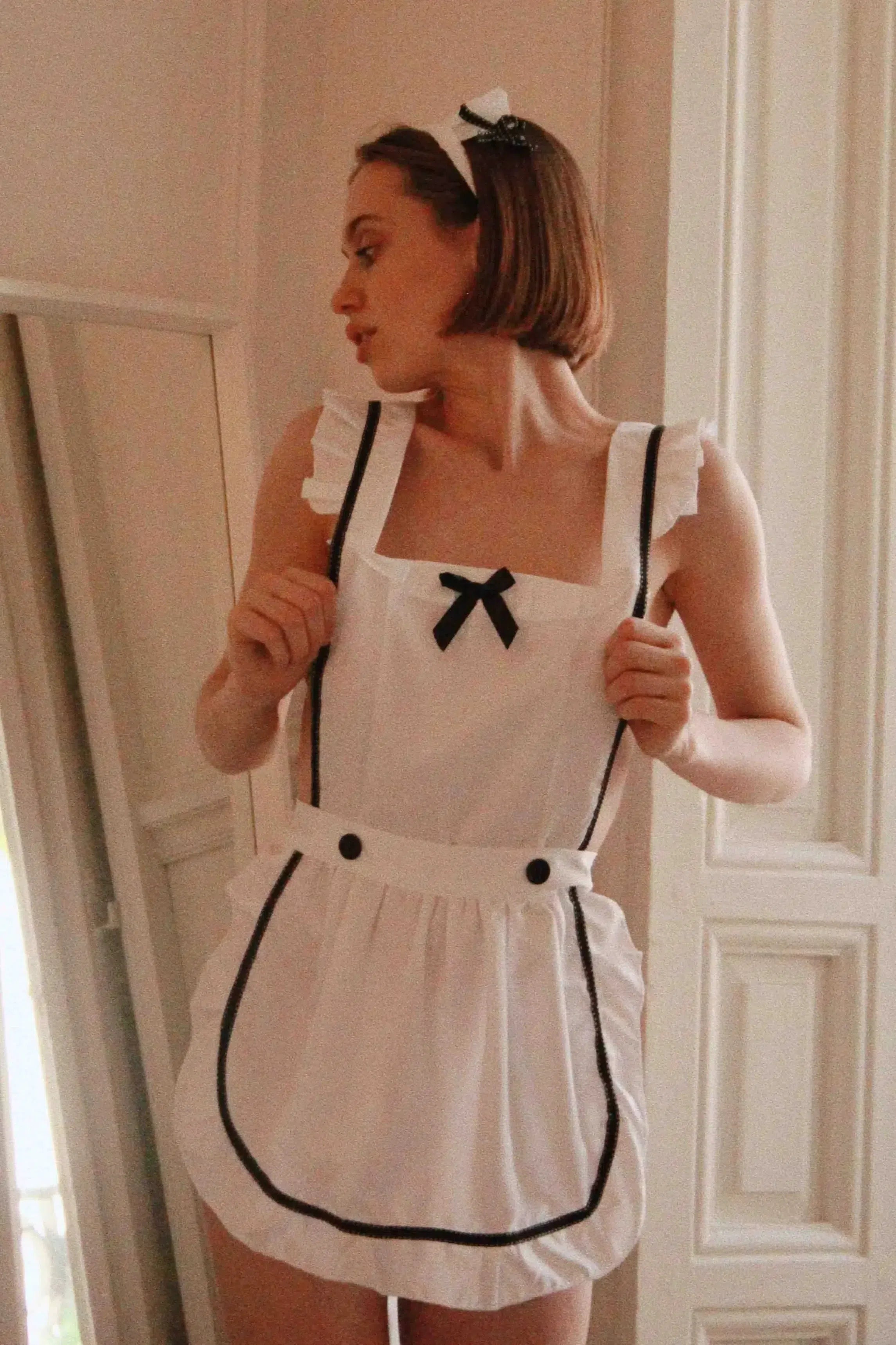 Lingerie Daisy Maid